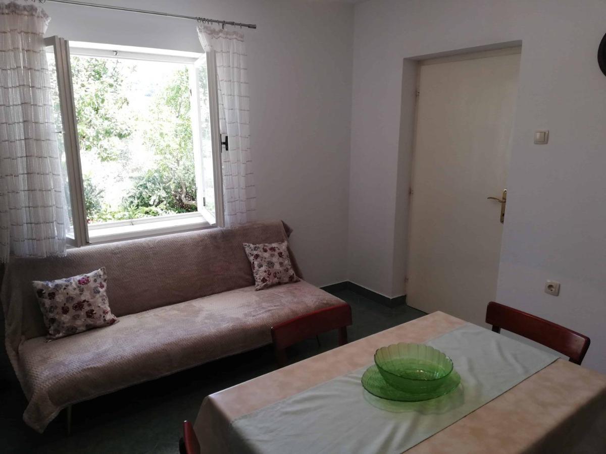 Apartments Sandra Palit Exterior photo